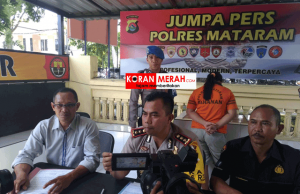 Astaga,dua sejoli ini begini kelakuannya