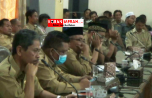 Honorer KLU mengadu nasib, jawaban pemerintah mengiris hati