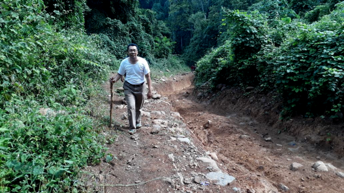 Bergerilya ke Batu Lanteh.Doktor Zul Dorong Pembangunan Jalan dan Pabrik Pengolah Kopi