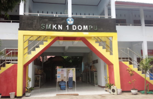 Di Dompu, Siswa Bertato Tak Boleh Masuk Sekolah Ini