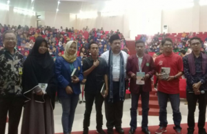 Anggap Jokowi Tak Mampu, Fahri Hamzah Minta JK Ambil Alih Tangani Bencana