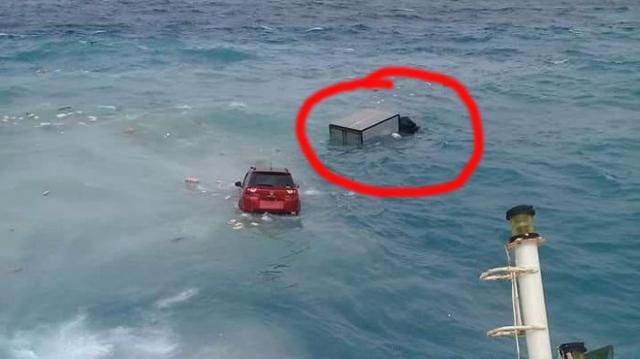 kmp-lestari-maju-tenggelam-uang