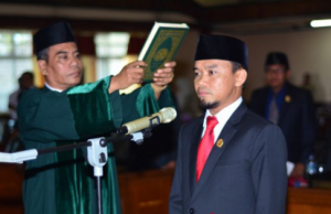 Menjadi Petinggi DPRD NTB. Lalu Wirajaya, Sosok Politisi Muda Suka Tantangan. Yuq !! Bongkar Pikirannya Tentang NTB