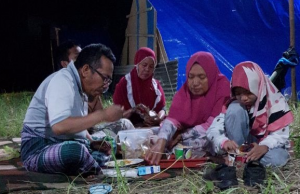 Bupati Lombok Utara Jadi Pengungsi