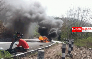 Di Dompu, Motor Tabrakan Sampai Terbakar. Pengendaranya Gimana… kasus kecelakaan dompu