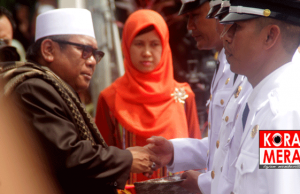 Pelantikan, Bupati Suhaili Ingatkan Kades Terpilih Tidak Sombong Dan Jadi Raja Kecil