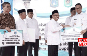 Datang Ke Lombok, Anies Beri Sumbangan Rp.33 Milliar