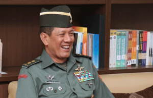 Batal Dilantik Jadi Kepala BNPB, Demokrat Nilai Jokowi Permainkan Doni Monardo