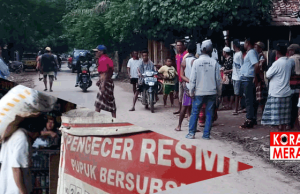 Marah Harga Pupuk Mahal, Petani di Bima Blokir Jalan