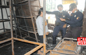 Ludes Jadi Arang, Tim Lafbor Telisik Sebab Terbakarnya Pusat Mainan Dan Petasan