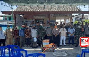 Tim Satgas Covid-19 Kopang Serahkan Alkap Pencegahan Virus Corona