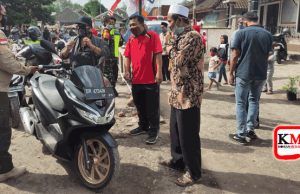 Touring Bupati Loteng Ke Kampung Sehat Bawa Pesan Covid 19
