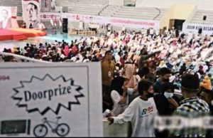 Warga Kecele, Diimingi Minyak Goreng, Eh..Tenyata Acara Dukung Jokowi 2024