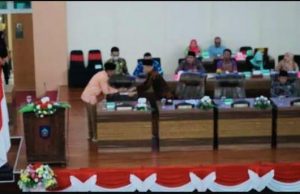 Sidang Paripurna DPRD Loteng: Bupati Sampaikan Nota RAPBD Perubahan 2022