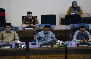 Dewan Lombok Tengah Gelar Sidang Paripurna Pemandangan Umum Fraksi Terhadap Ranperda RPJPD