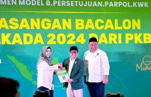 Terima SK PKB, Rohmi-Firin Bakal Menjadi Pendaftar Pertama ke KPU NTB