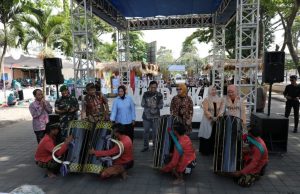 Expo Mandalika 2025 Hidupkan Alun-Alun Tastura: Promosi Potensi Lokal dan Perangi Stunting Lewat Lomba Masak Ikan